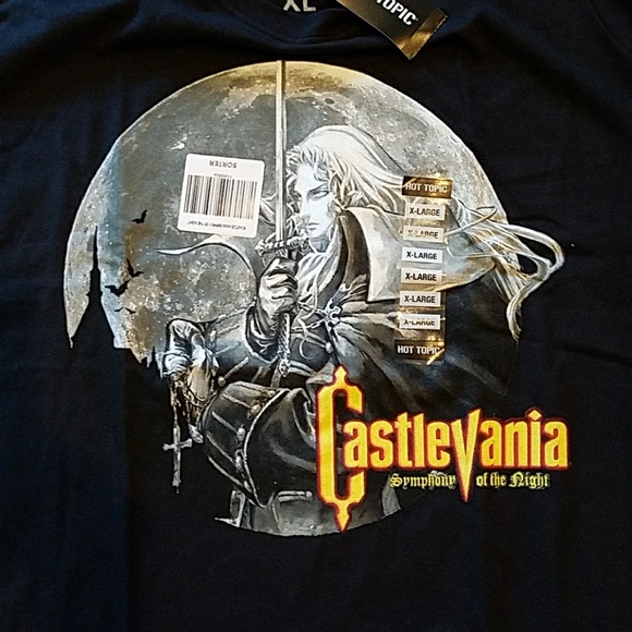 Hot Topic Castlevania Black Shirt 